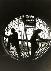Construction of the Globe